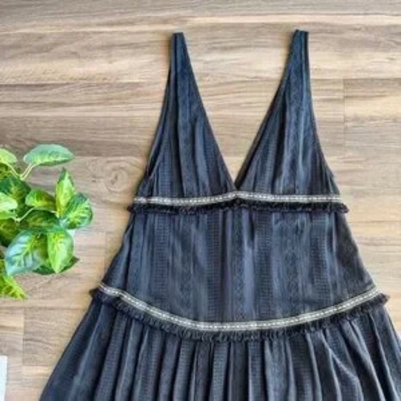 TAJ Black Tiered Boho Maxi Dress with Deep V-Neck Sleeveless Resort Style Size S - Picture 3 of 11